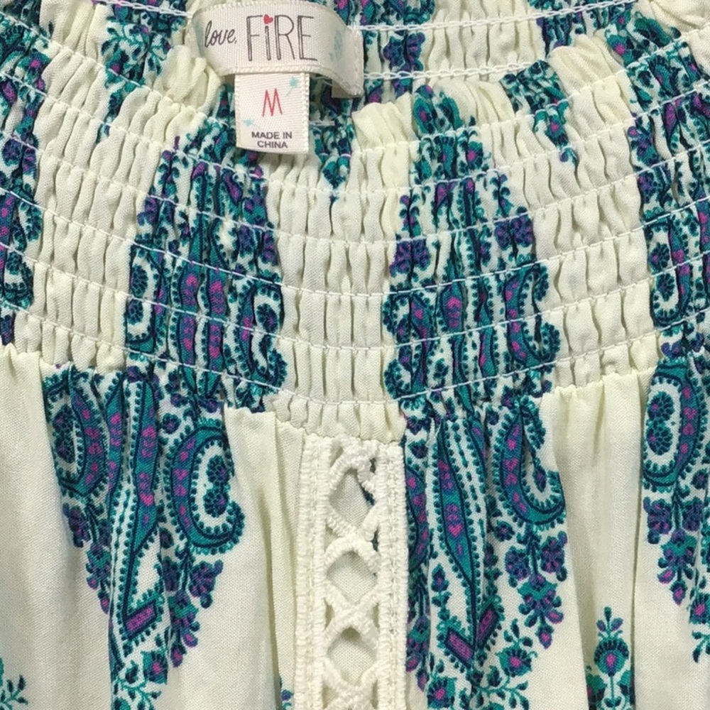 🦚 LOVE FIRE Smocked Off Shoulder Teal Cream Tassel Crochet Trim Dress Sz.M NWOT - Picture 2 of 11